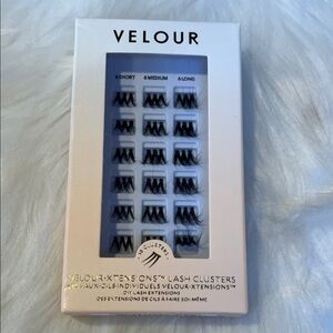 Velour Lash Clusters - Black